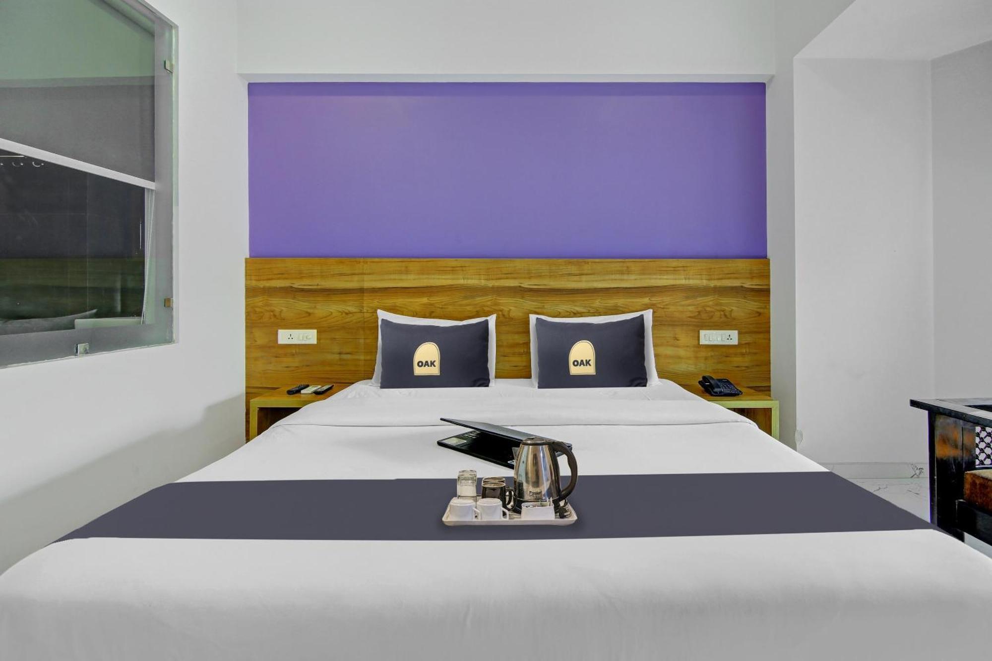 Super Townhouse Geetanjali Inn Gurgáon Kültér fotó